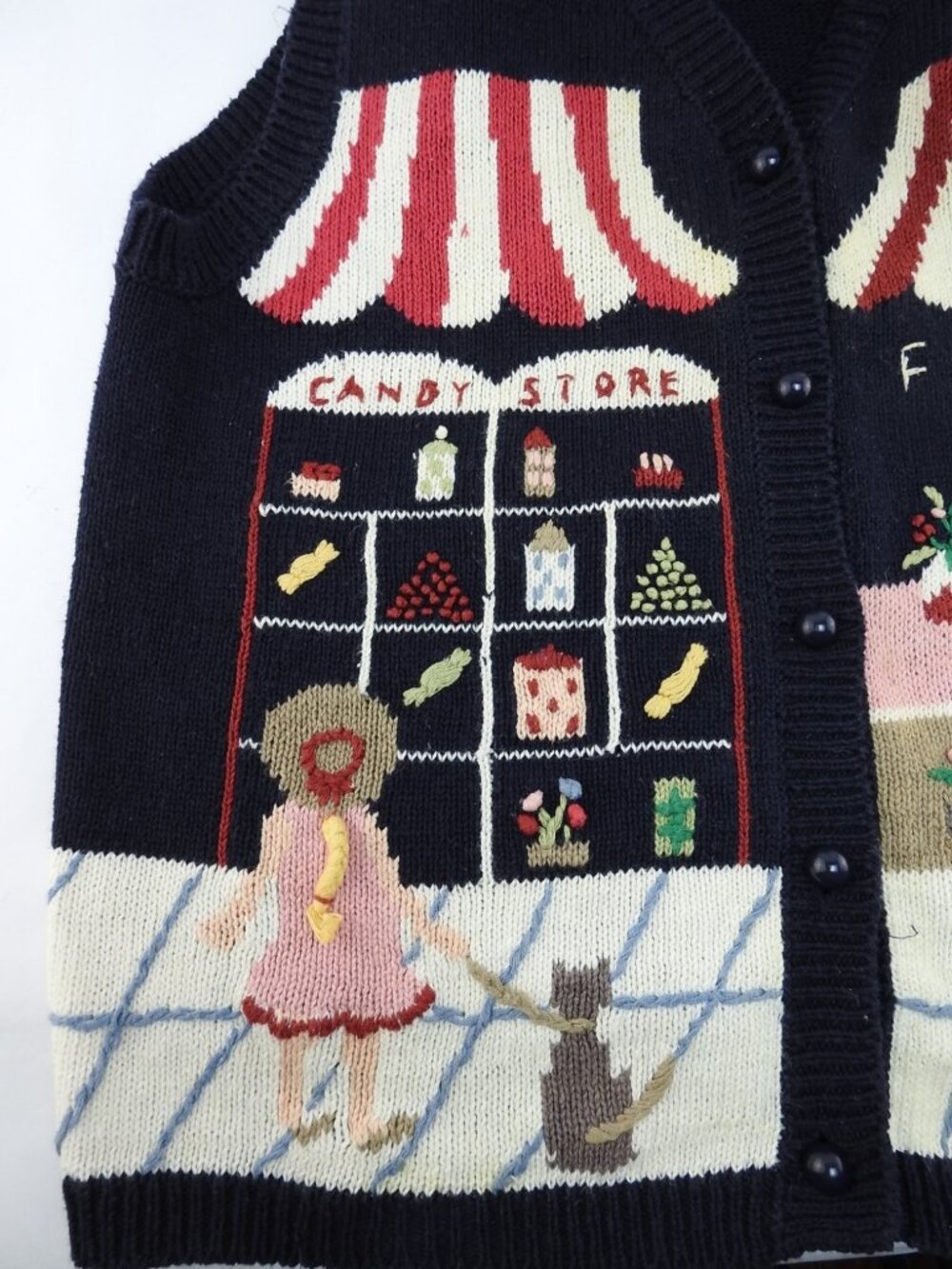 Vintage Sweater Vest Sz Lg Candy Store Florist Scene Button Front Cottage Core - Picture 5 of 7